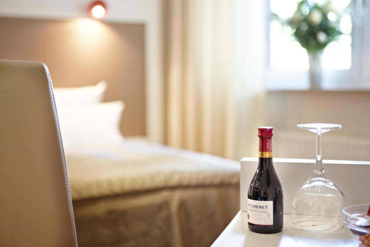 Hotel Domicil Hamburg By Golden Tulip Quarto foto